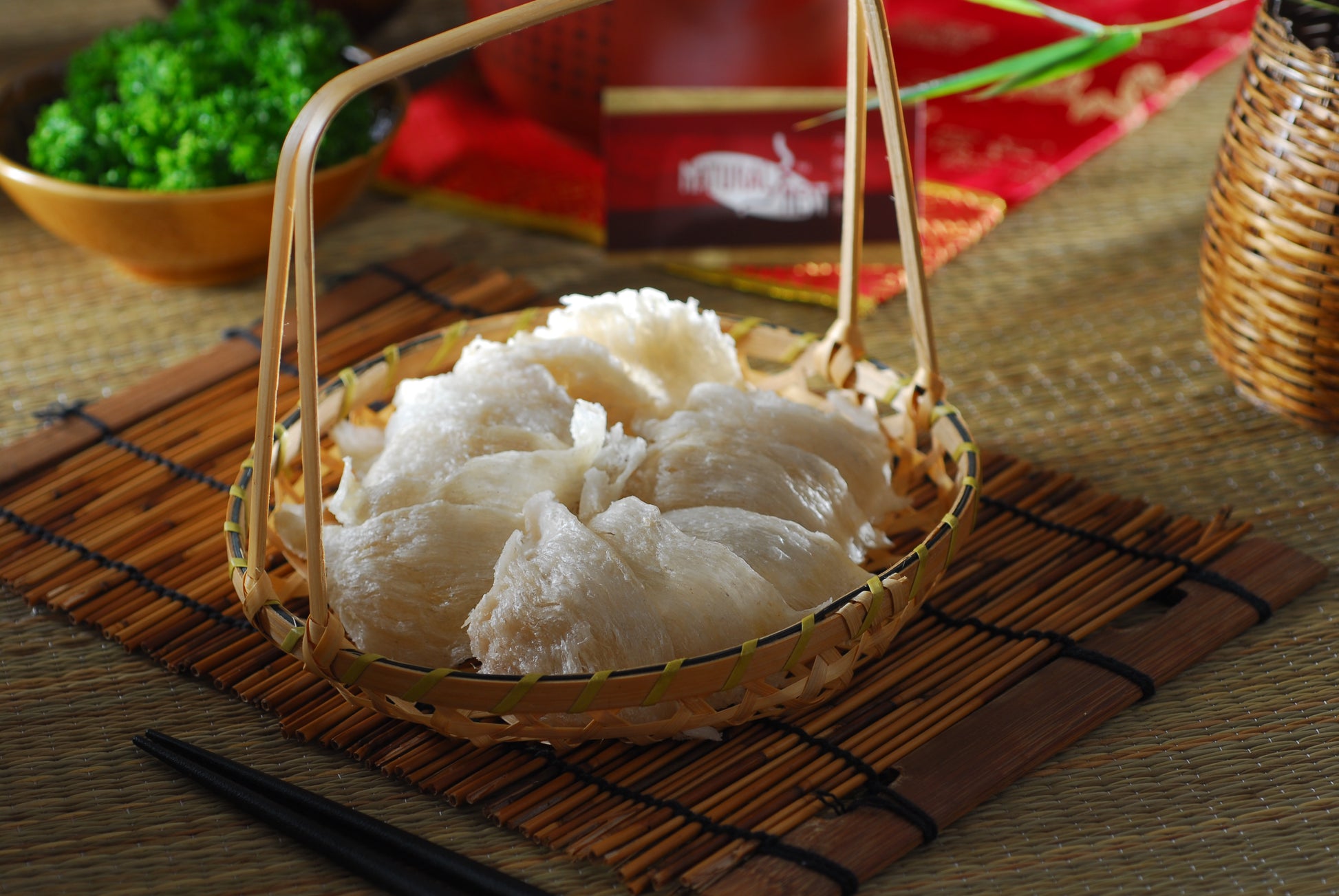 DRIED White A, white bird nest